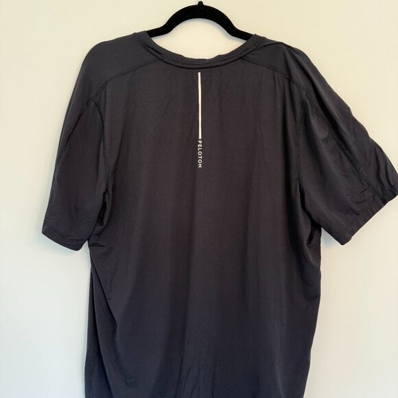 🚴‍♂️ PELOTON Performance Tee – Size XL - Picture 4 of 4
